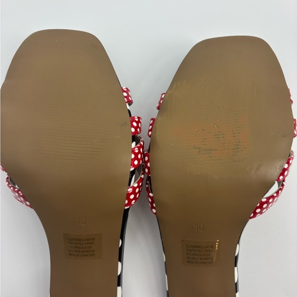 Betsey Johnson Clovr Red and White Ladybug Embellished Slip On Sandal - Picture 13 of 15